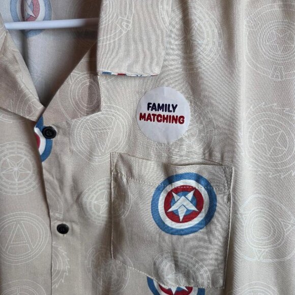 Captain America Marvel Shirt Men’s Short Sleeve Button Down Collar Size XL/TG/EG - Picture 8 of 13